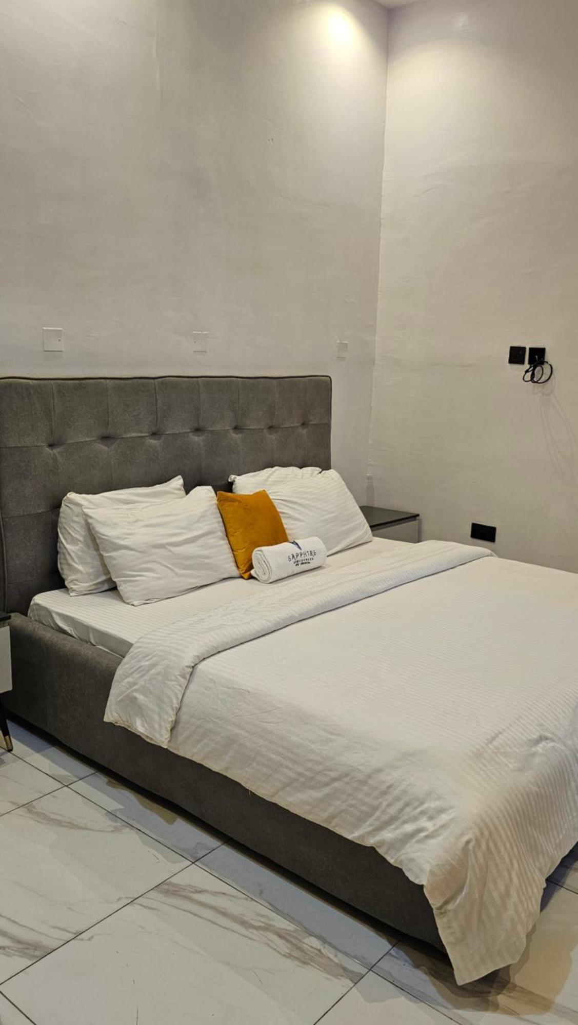 Sapphire Residences By Crystal Ikeja Exterior photo